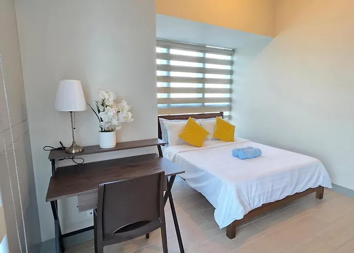 Bgc Uptown Parksuites Luxury Two Bedroom Zen Inspired Unit Steps To Mitsukoshi Grand Hyatt And St Lukes * Manila