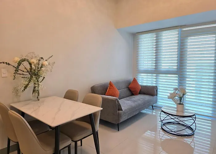 Apartment Bgc Uptown Parksuites Luxury Two Bedroom Zen Inspired Unit Steps To Mitsukoshi Grand Hyatt And St Lukes *