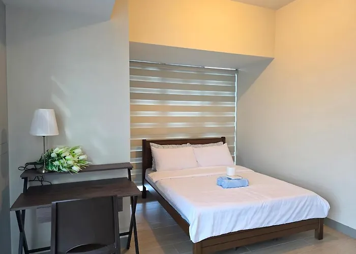 Bgc Uptown Parksuites Luxury Two Bedroom Zen Inspired Unit Steps To Mitsukoshi Grand Hyatt And St Lukes *