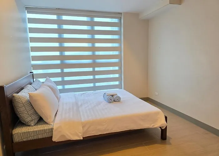 Bgc Uptown Parksuites Luxury Two Bedroom Zen Inspired Unit Steps To Mitsukoshi Grand Hyatt And St Lukes * Manila