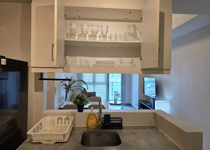 Bgc Uptown Parksuites Luxury Two Bedroom Zen Inspired Unit Steps To Mitsukoshi Grand Hyatt And St Lukes