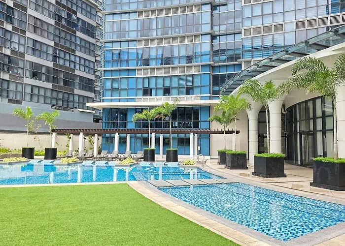 Bgc Uptown Parksuites Luxury Two Bedroom Zen Inspired Unit Steps To Mitsukoshi Grand Hyatt And St Lukes Apartment